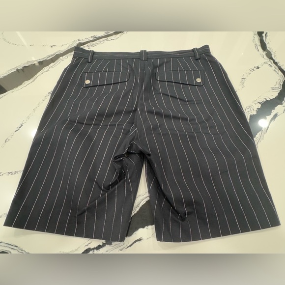 Lauren Ralph Lauren Active Black with Silver Pinstripe Shorts – Size 12 EUC - Picture 10 of 14